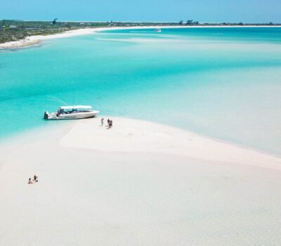 Marauder Snorkel Tour in Turks and Caicos, Fort George Cay Sand Bar
